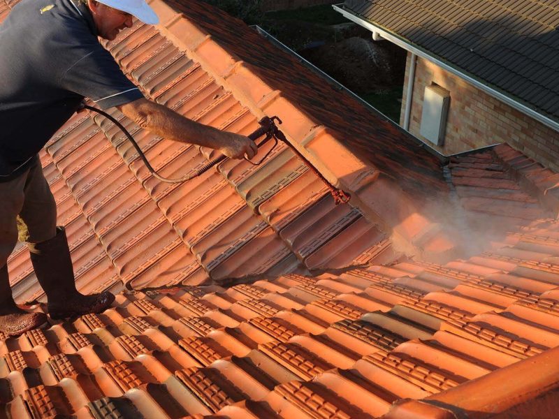 Roof Re-spraying Service